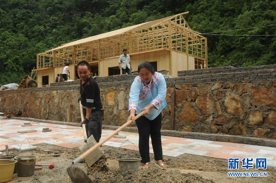 擔(dān)負起新時代中國共產(chǎn)黨的歷史使命——從黨的十九大看偉大斗爭偉大工程偉大事業(yè)偉大夢想