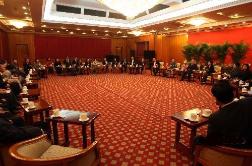 全國兩會 華僑華人最關心什么？