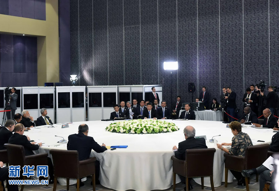 習(xí)近平出席金磚國家領(lǐng)導(dǎo)人非正式會晤