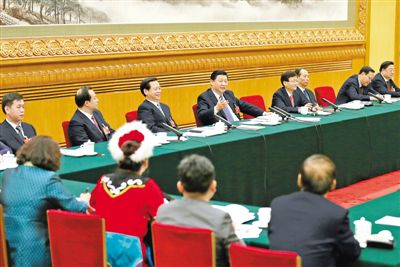 一枝一葉總關(guān)情,習近平兩會上的民本情懷