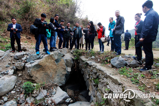 【治國理政新實(shí)踐 陜西篇】村文書胡萬春：用生命詮釋對群眾的真情厚愛