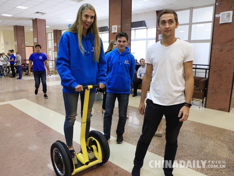 中俄網絡媒體年會暨中俄青年媒體創新營在俄羅斯頓河畔羅斯托夫召開