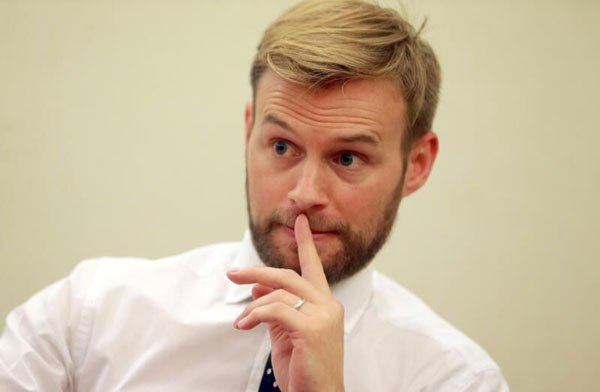 【老外談】習(xí)近平主席金磚國(guó)家工商論壇開幕式講話贏得各界贊譽(yù)