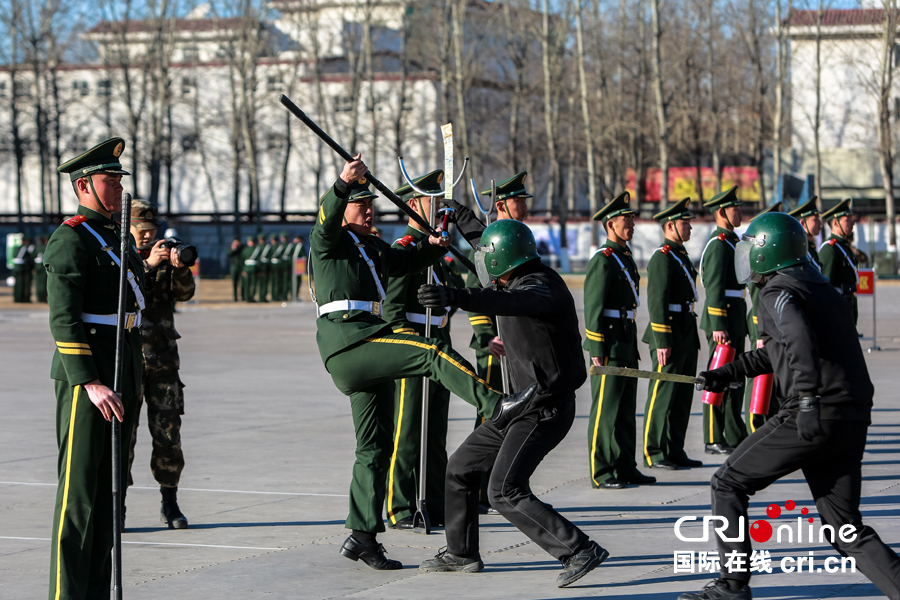 武警選拔兩會安保力量 至少經(jīng)過五道篩選