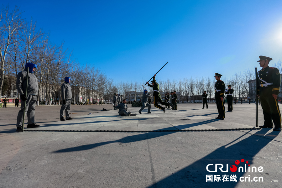 武警選拔兩會(huì)安保力量 至少經(jīng)過(guò)五道篩選