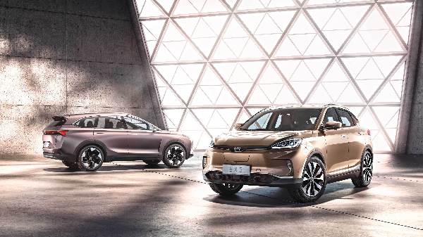 威馬攜三款全球首發車型登陸北京車展