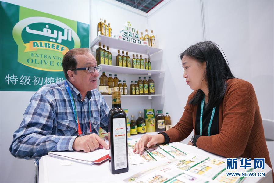 走進進博會企業展