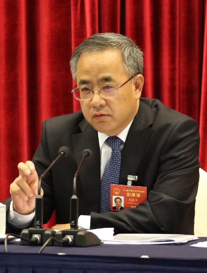 胡春華：轉移珠三角先進的生產力到粵東西北欠發達地區