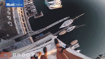 驚心動魄：第一視角體驗40米高空墜落