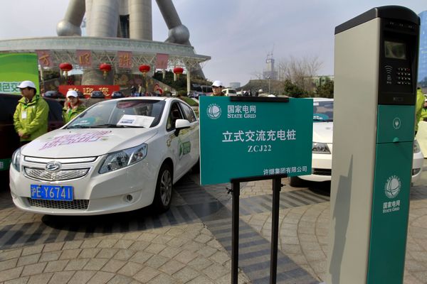 白平：兩會關(guān)注民眾日常問題