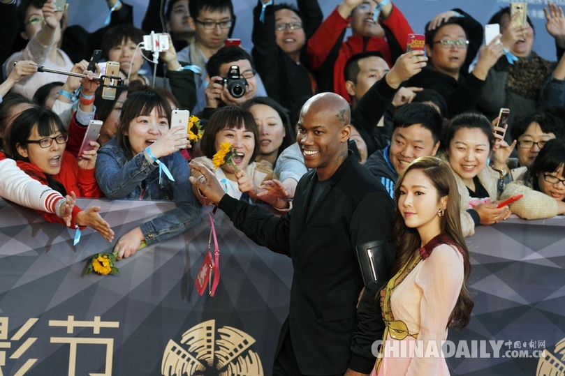 第六屆北京國(guó)際電影節(jié)開(kāi)幕 波特曼攜導(dǎo)演處女作亮相