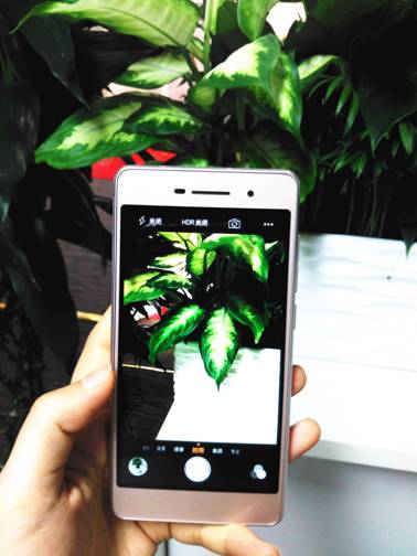 鋒尚mini:千元機(jī)中的顏值擔(dān)當(dāng)