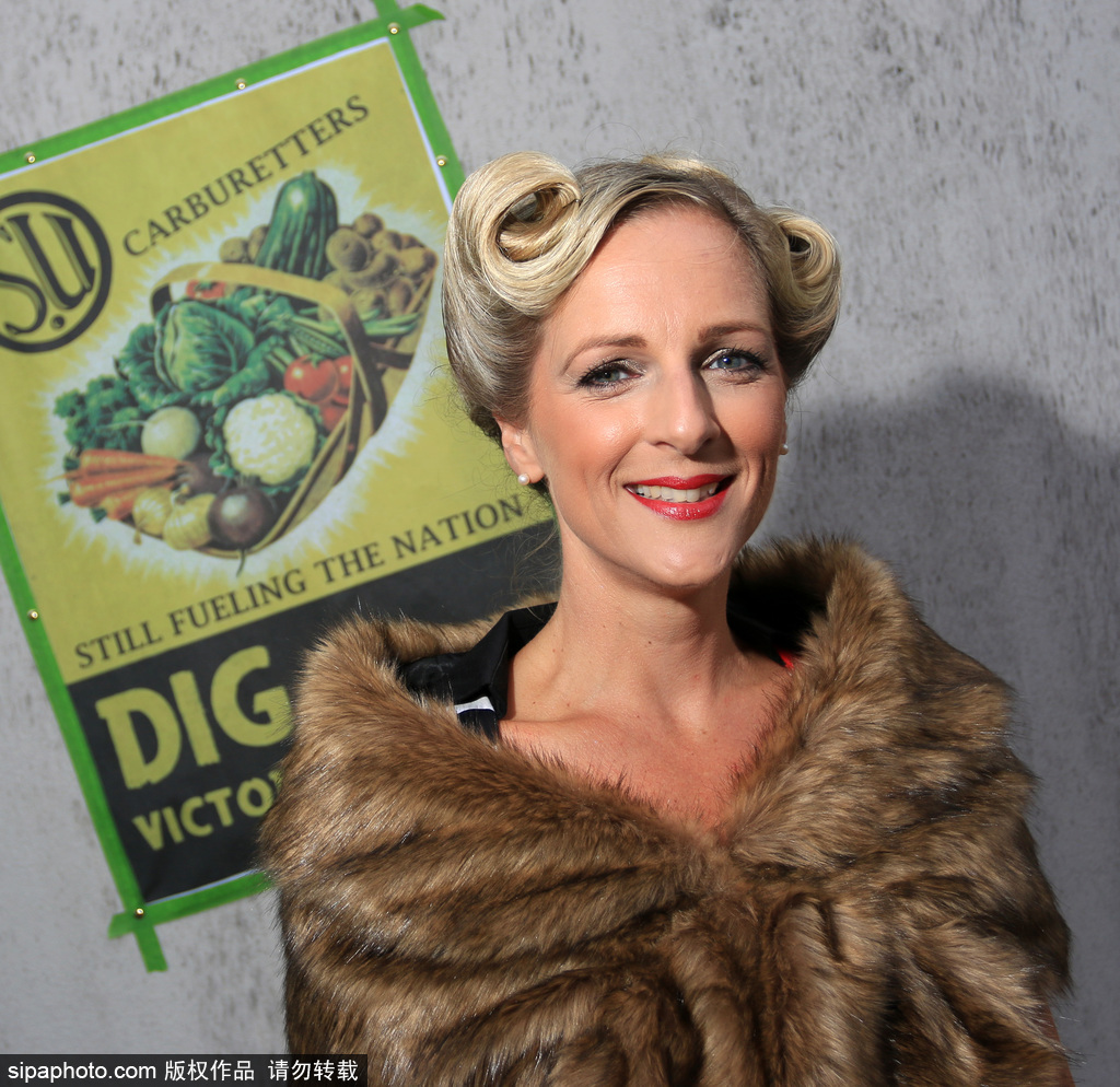 英古德伍德復古會 民眾復古裝搭配老爺車韻味十足