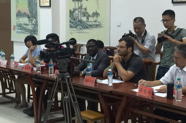 【中外學者話長征】加納學者：中國正走在“新長征”的道路上