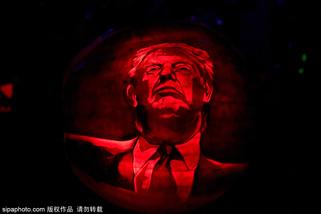 當美國大選遇上萬圣節 盤點節日期間的“特朗普希拉里”