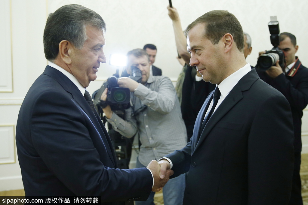 記者節 盤點鏡頭背后國外媒體人的“洪荒之力”