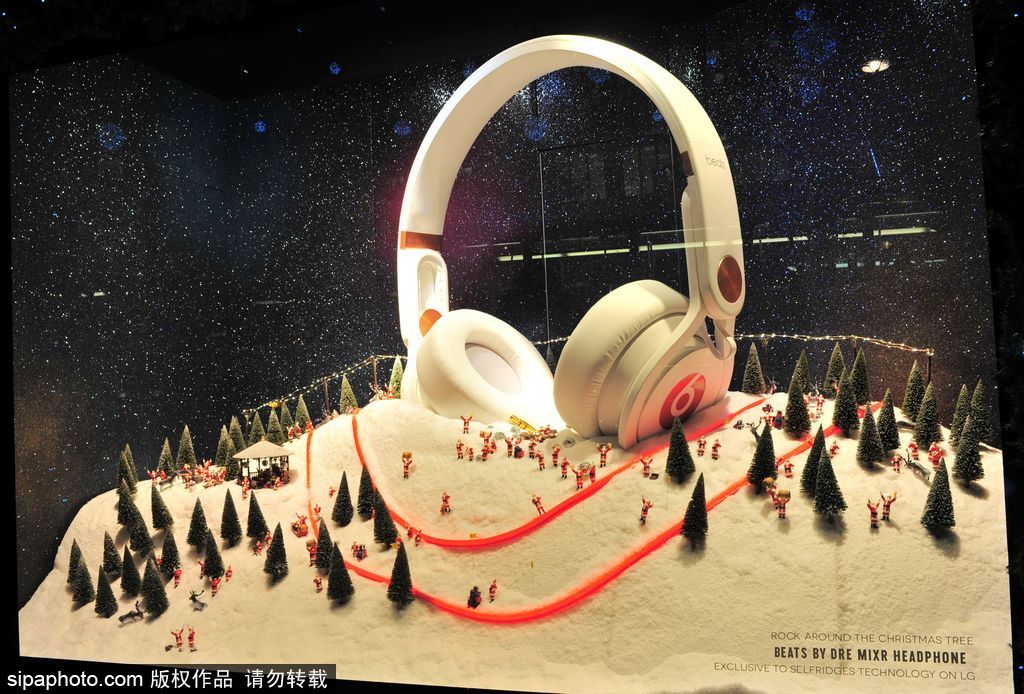 盤點(diǎn)：世界各地圣誕櫥窗大比拼 總有一款適合你