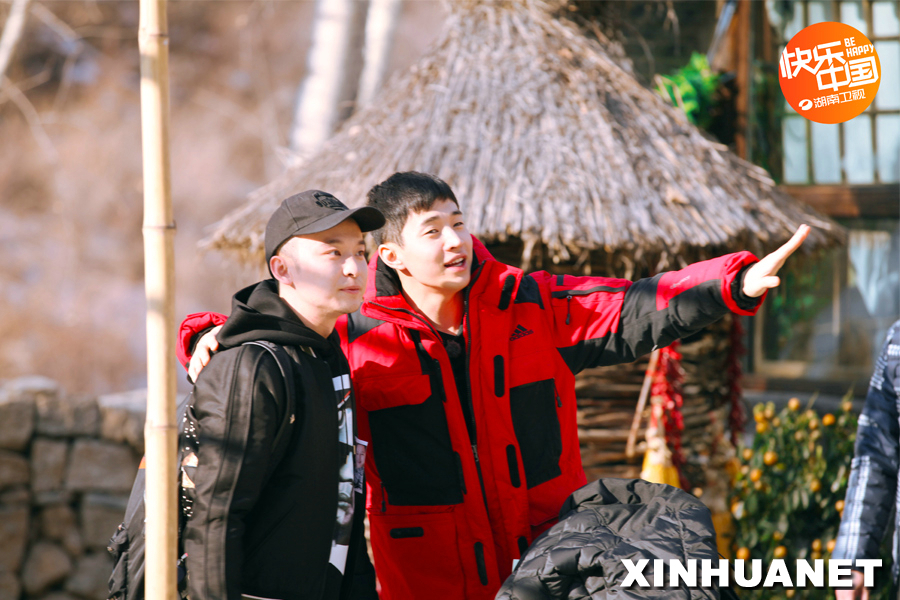 《向往的生活》董子健坦言疼愛(ài)劉憲華 眾人“整蠱”