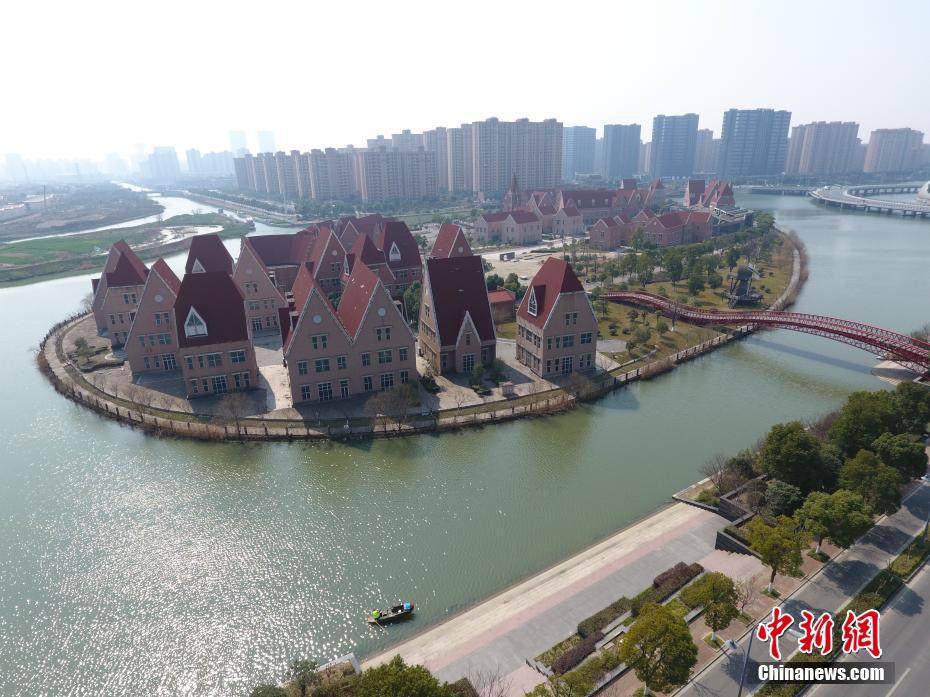 蘇州人工島荒廢10年 曾規劃CBD建高端商鋪