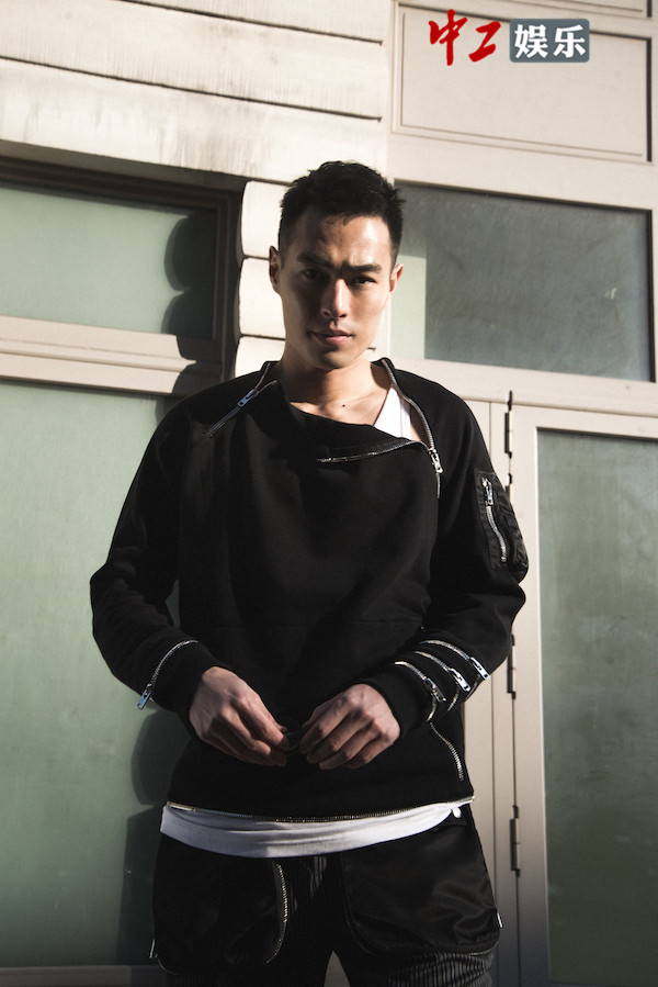 硬漢型男楊祐寧空降《花少3》，釋放活力鎖定“冒險能力者”