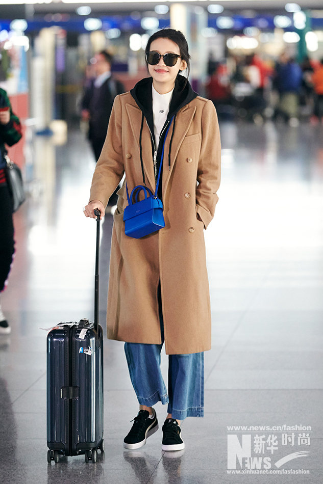 孫怡最新機場街拍曝光 酷勁十足簡約風