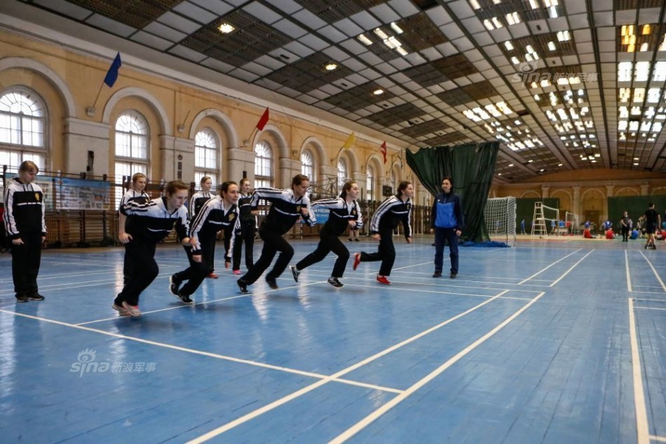 高顏值高材生！俄航天學院培養美女間諜讀圖員