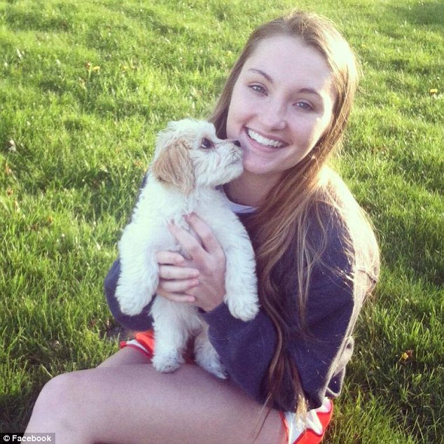 女大學(xué)生因失戀遲交作業(yè) 老師竟然這樣回復(fù)！（組圖）