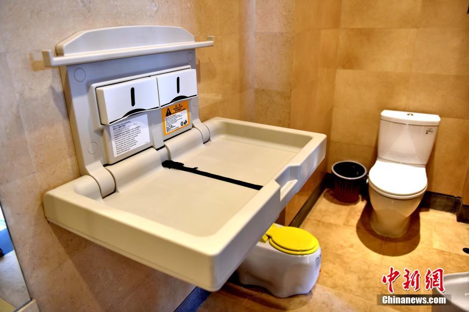 陜西首家“第三衛(wèi)生間”亮相華清宮