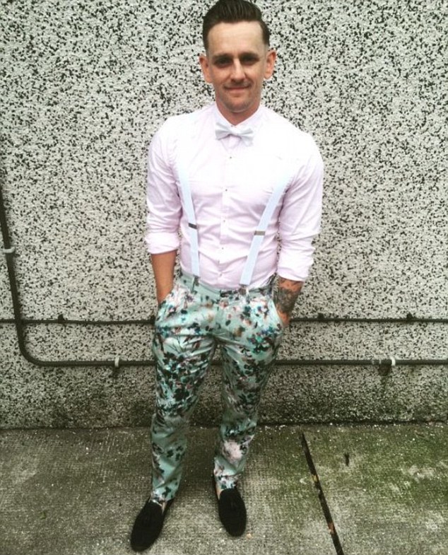 不靠譜夫妻騙親友辭職 稱自己有2億英鎊遺產