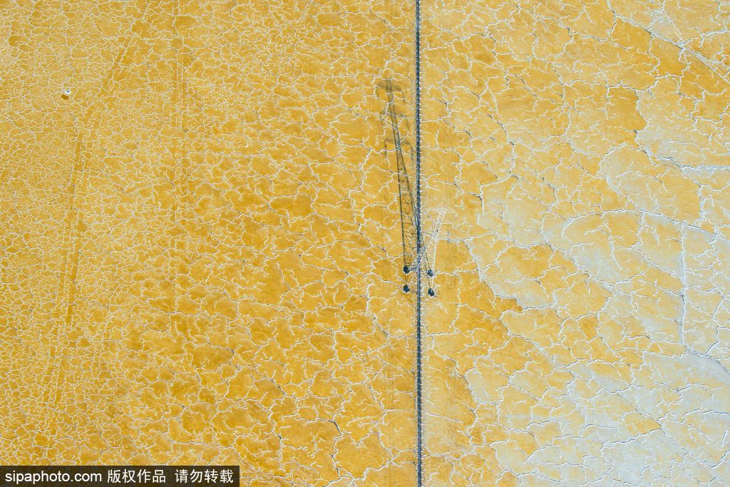 這才是上帝的調色盤！航拍美國鹽蒸發池色彩繽紛