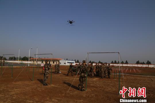 武警水電部隊(duì)大比武 動用無人機(jī)實(shí)時(shí)監(jiān)控監(jiān)考
