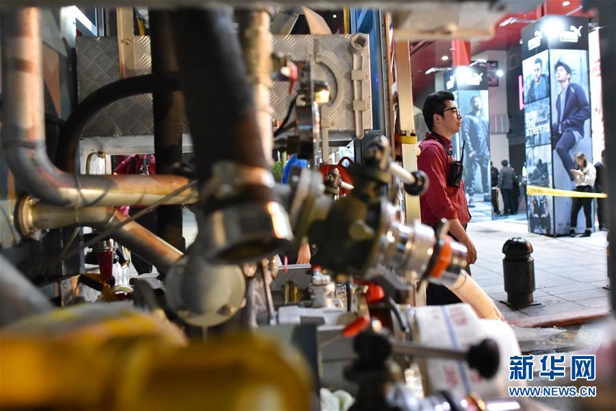 臺北信義威秀影城火災(zāi)現(xiàn)場人員已全部疏散