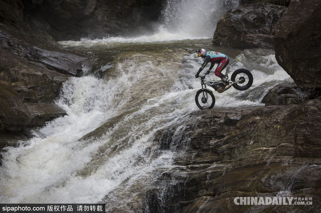 原來可以這么玩！盤點全球各地運動牛人挑戰極限的高能瞬間