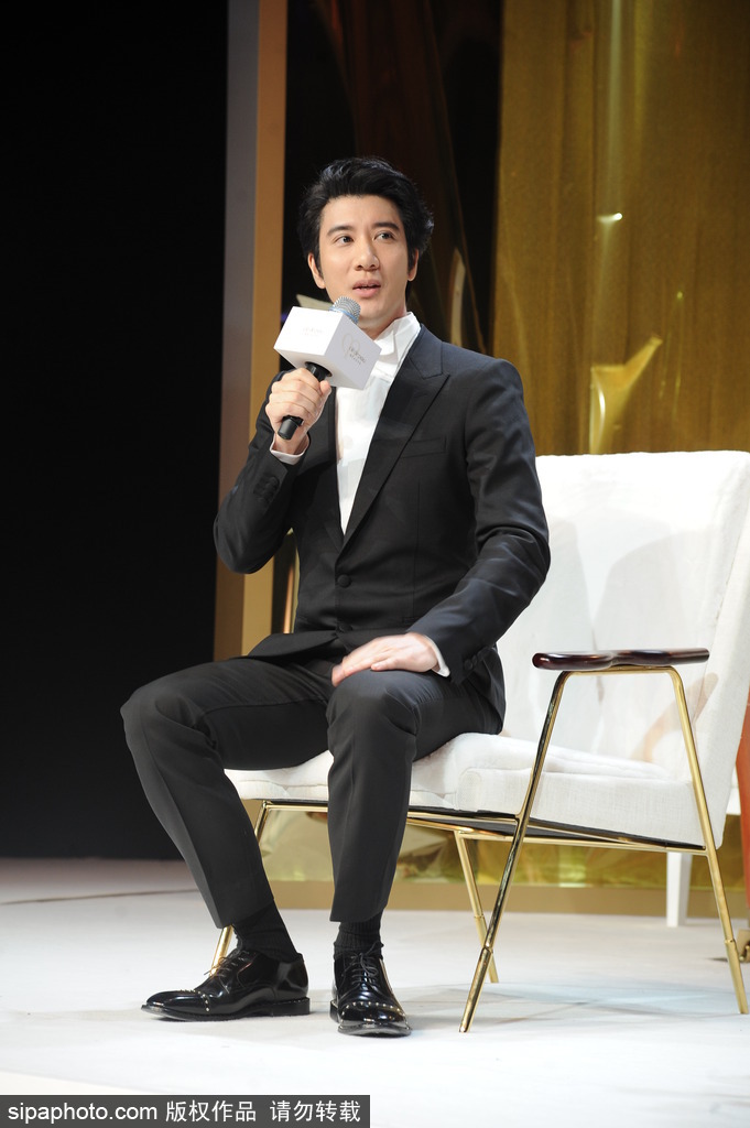 王力宏欲嘗試做導(dǎo)演 現(xiàn)場(chǎng)感恩愛人的支持