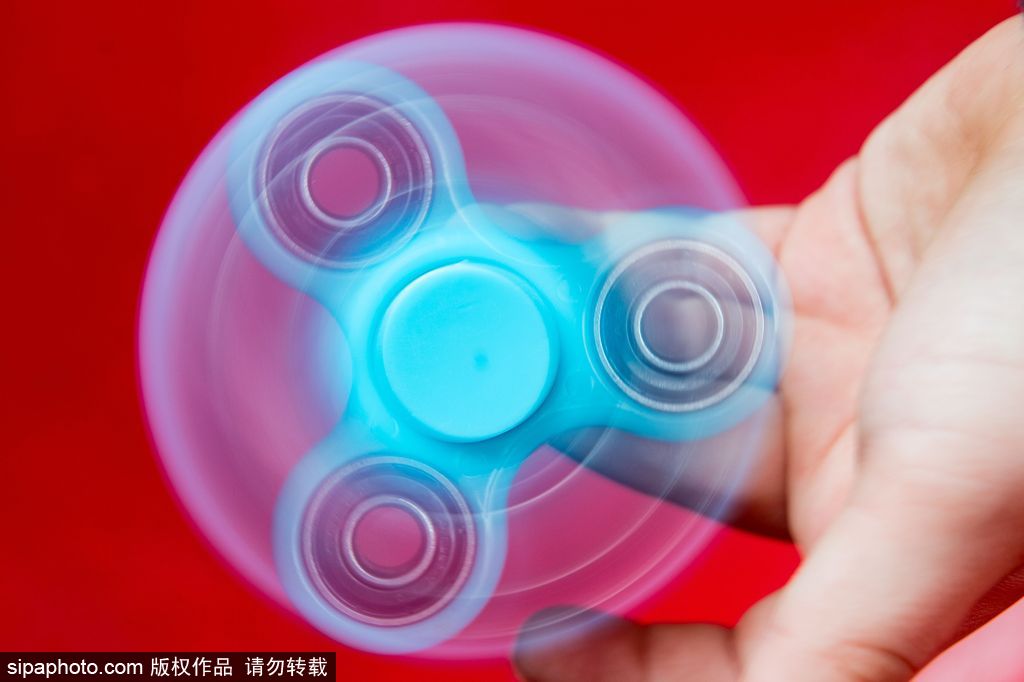 英國指尖陀螺風靡全球