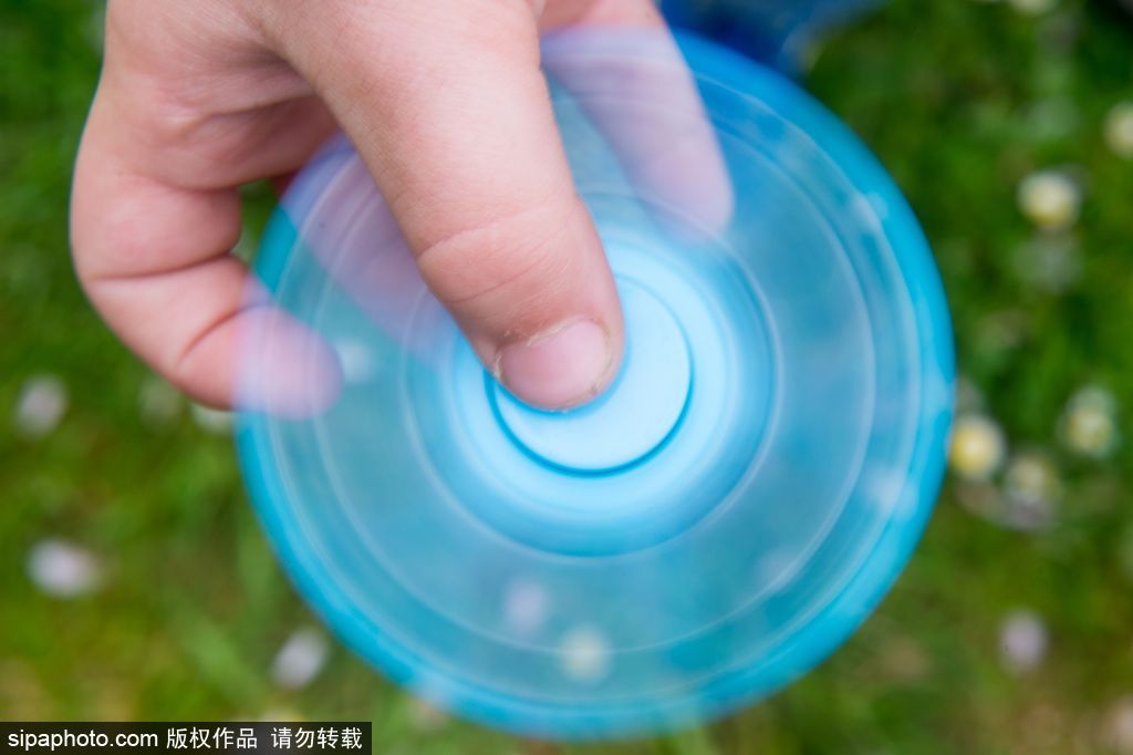 英國指尖陀螺風靡全球