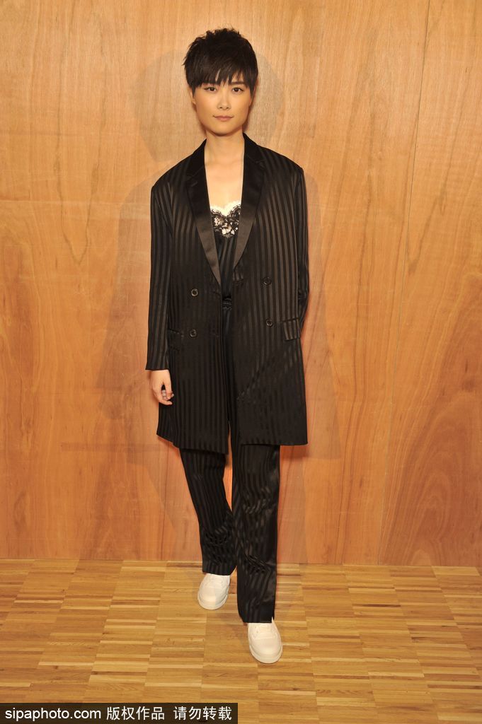 李宇春今晚再戰戛納 盤點“春哥”的時尚之路