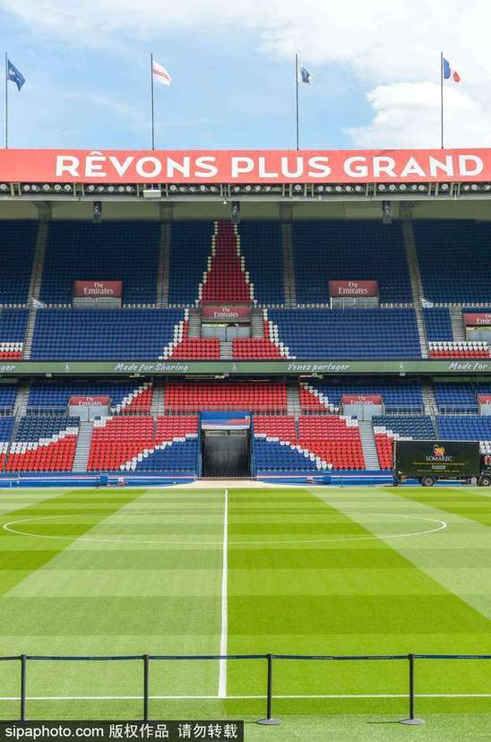 巴黎各景點裝飾一新 為申辦2024年奧運會拉票