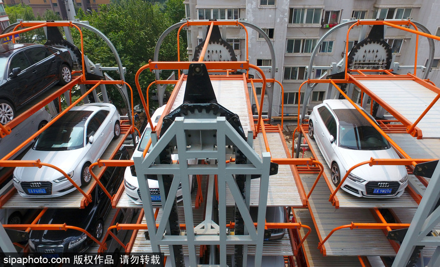 10層樓高垂直式立體停車場亮相沈陽成景觀