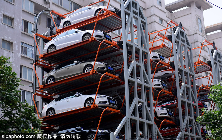10層樓高垂直式立體停車場亮相沈陽成景觀