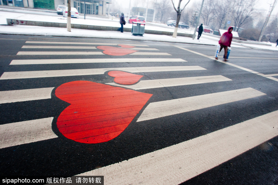 斑馬線也瘋狂 盤點創意人行橫道藝術