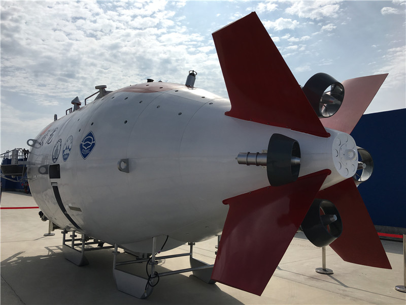 蛟龍號完成試驗性應用航次返回青島基地