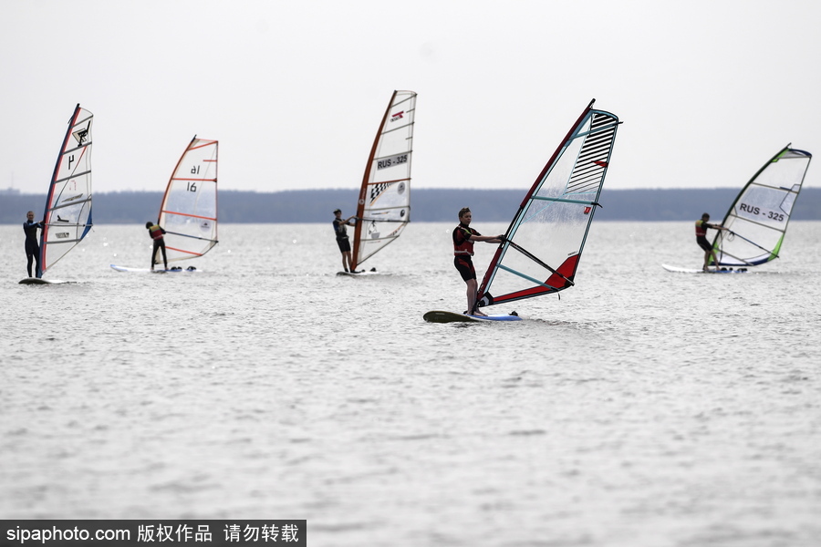 從娃娃抓起！探訪俄羅斯新西伯利亞兒童帆板學(xué)校