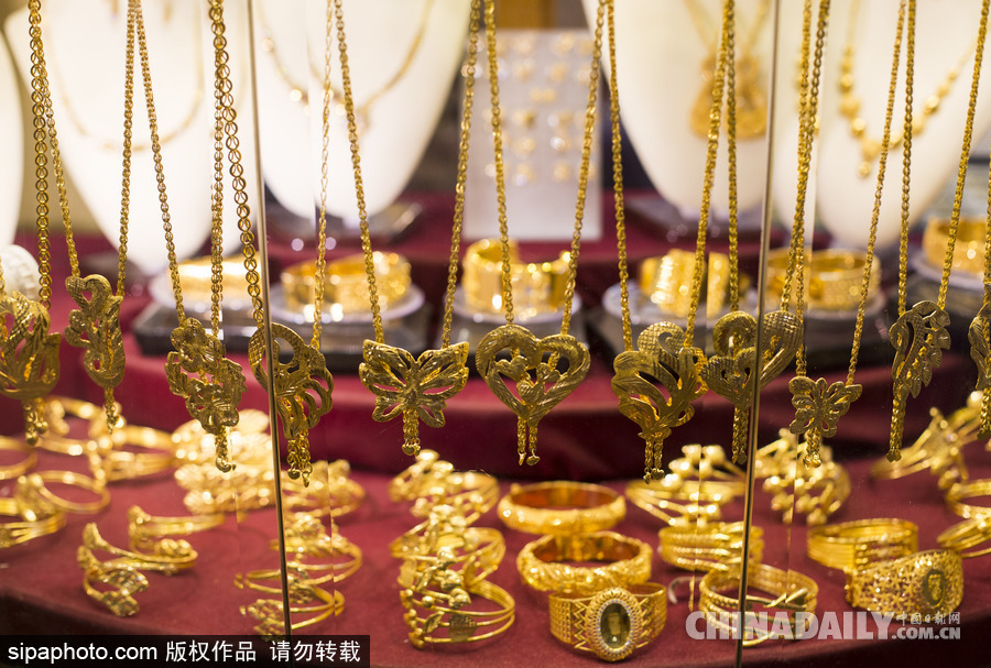 走訪加沙黃金市場 珠寶飾品琳瑯滿目