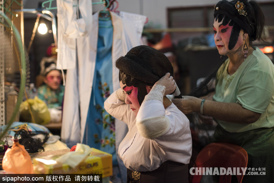 馬來西亞上演中國(guó)傳統(tǒng)戲劇表演 充滿濃郁中國(guó)風(fēng)情