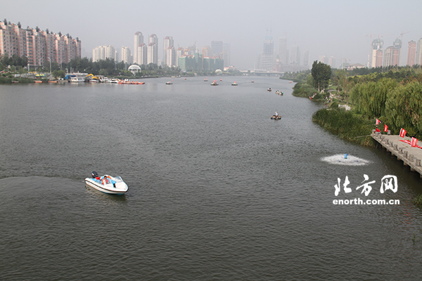 全運會保障故事：爺爺，你的白頭發都曬黑了