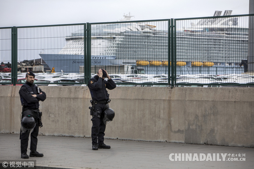 西班牙：世界最大游輪啟航 民眾街頭抗議污染問題