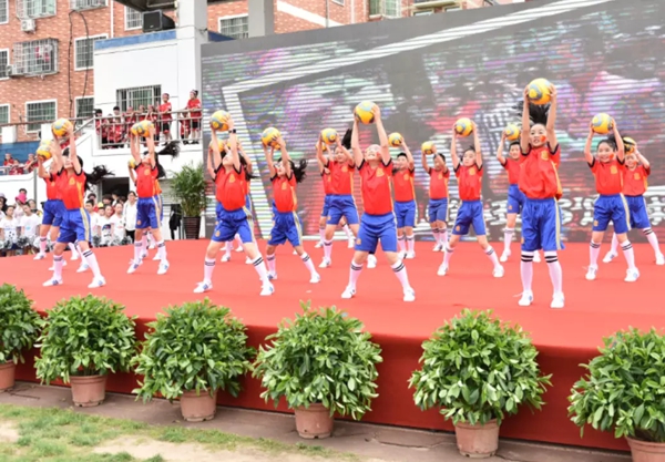 校園足球發(fā)展論壇在義烏舉行,各方論劍校園足球