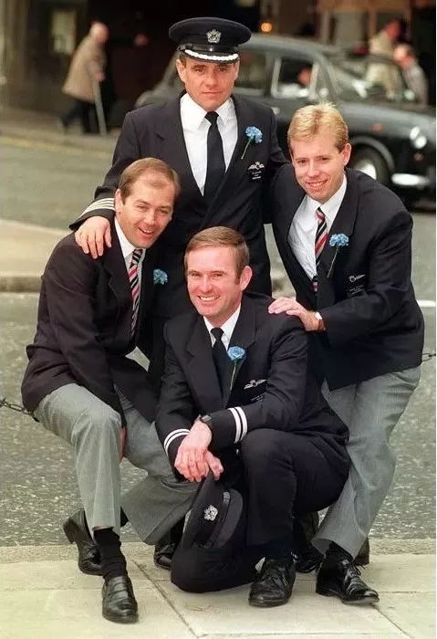 川航機(jī)長回憶生死備降驚魂一刻，這波操作簡直是奇跡！