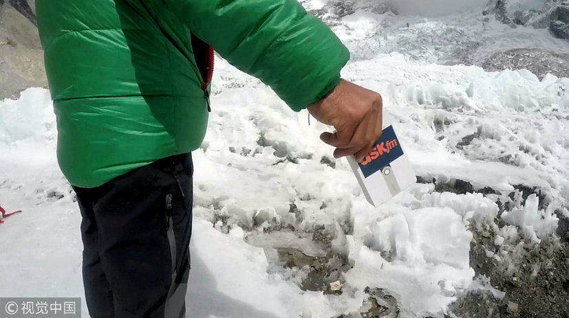 勇者游戲！一網站在珠穆朗瑪峰山頂埋32萬元游戲福利先到先得